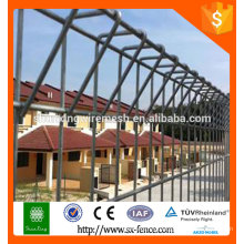 Beautiful and Hot-sales Custom Triangle Folded Wire Fence